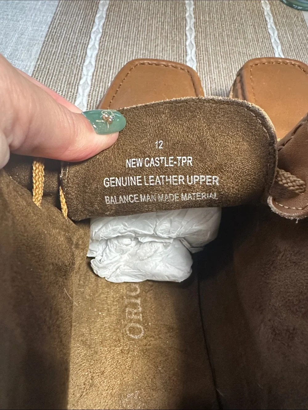 Men’s Tan Leather Chukka Boots